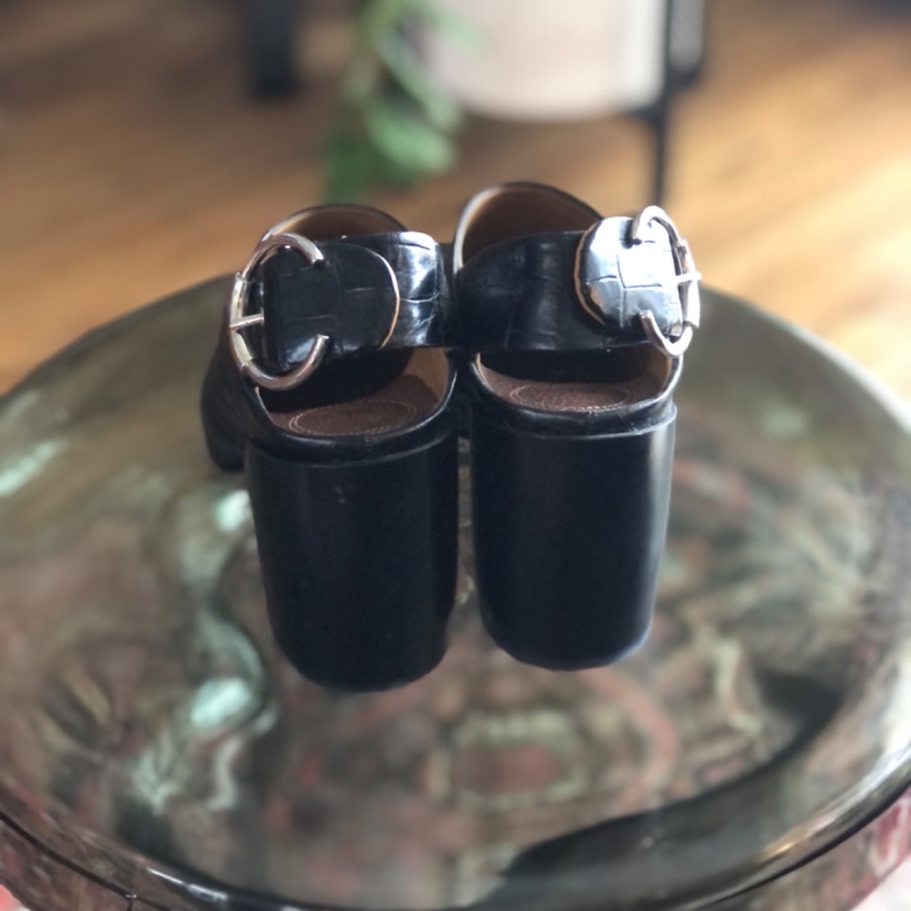 Chloe Black Buckle Pointy Toe Mules sz 37 Block Heel Croc Leather Silver Buckles - Picture 4 of 9